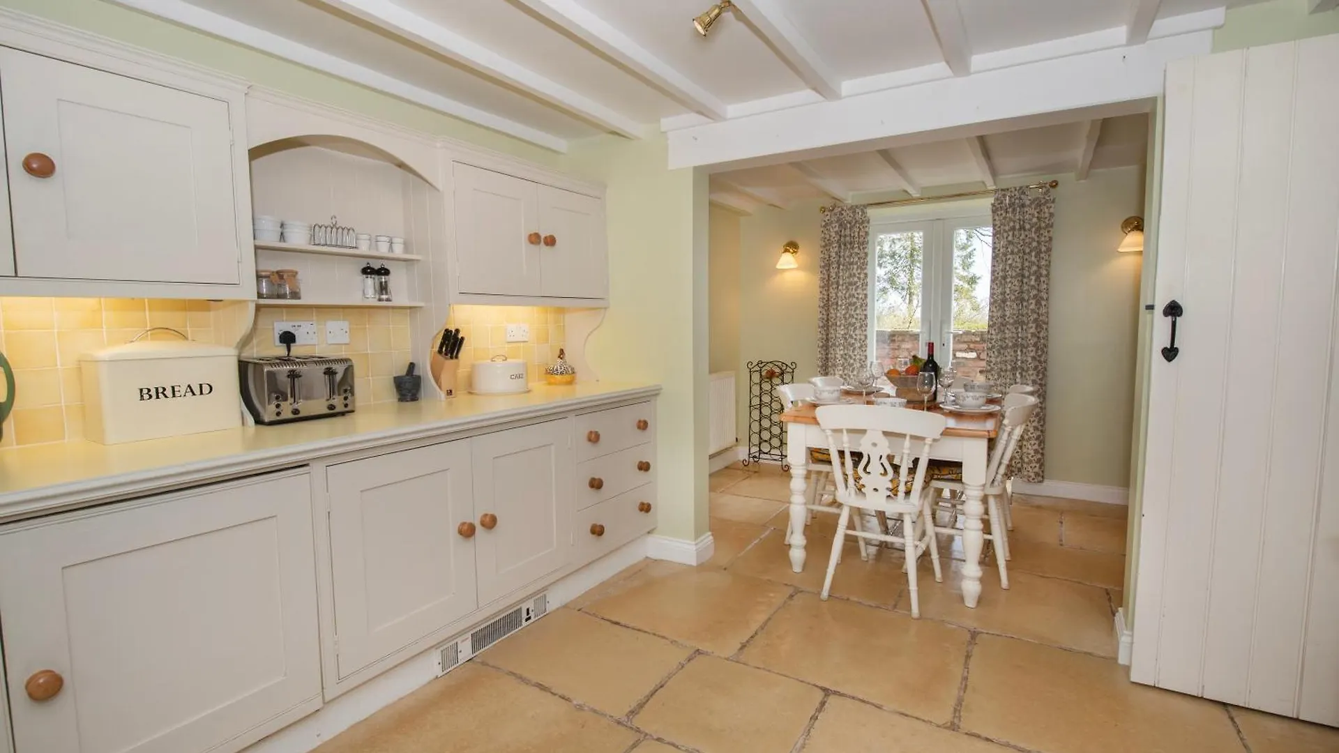 5* Family Holiday Home In The Yorkshire Wolds Huggate