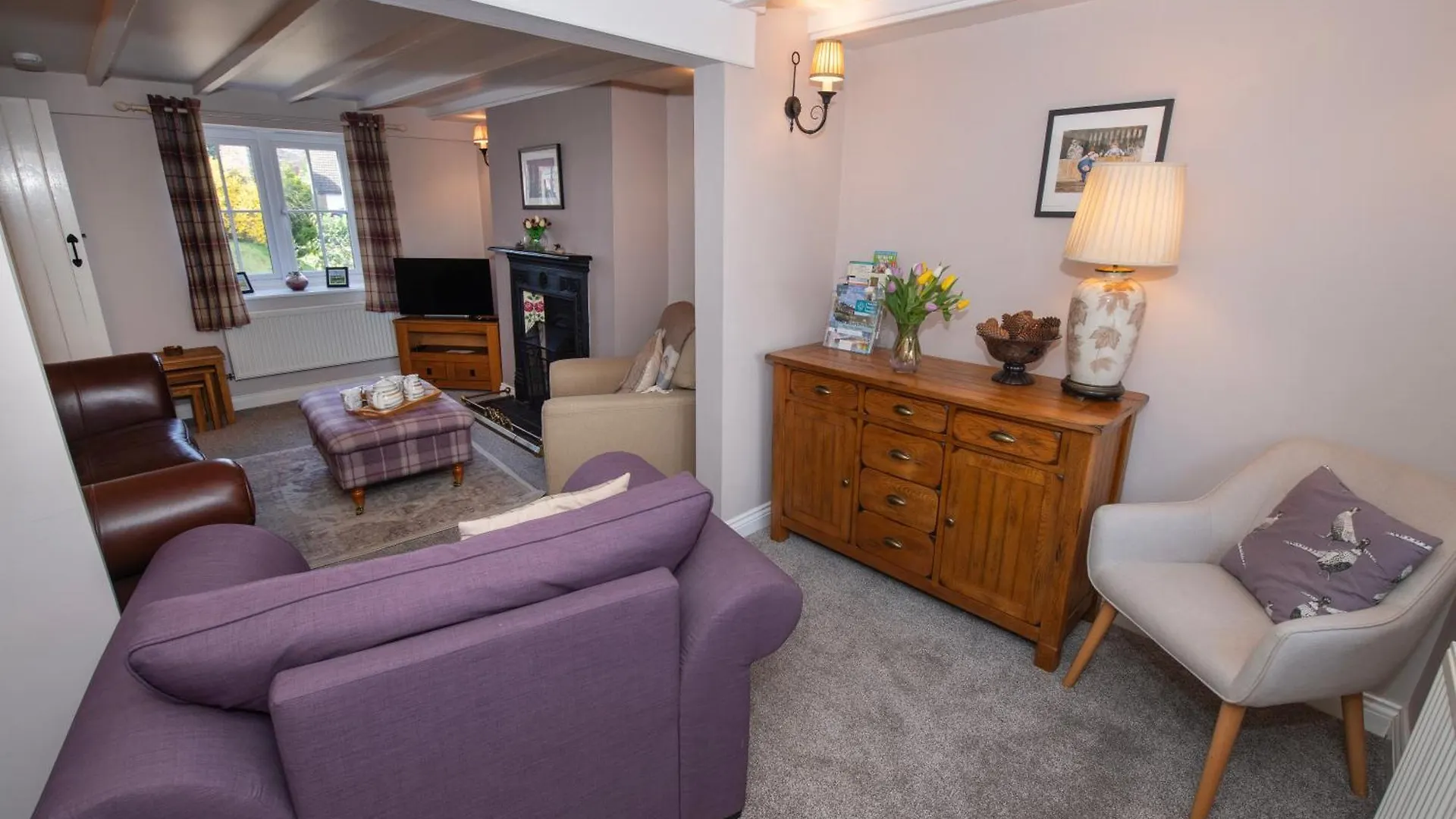 5* Family Holiday Home In The Yorkshire Wolds Huggate 0*,